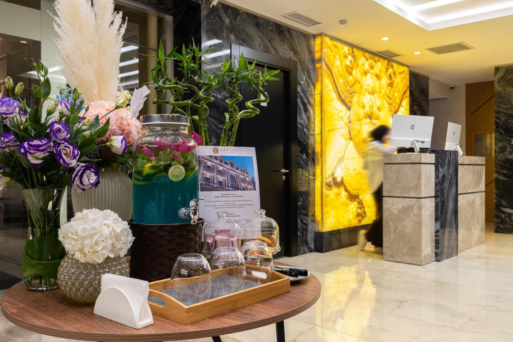 Europe Hotel Tashkent Ngoại thất bức ảnh