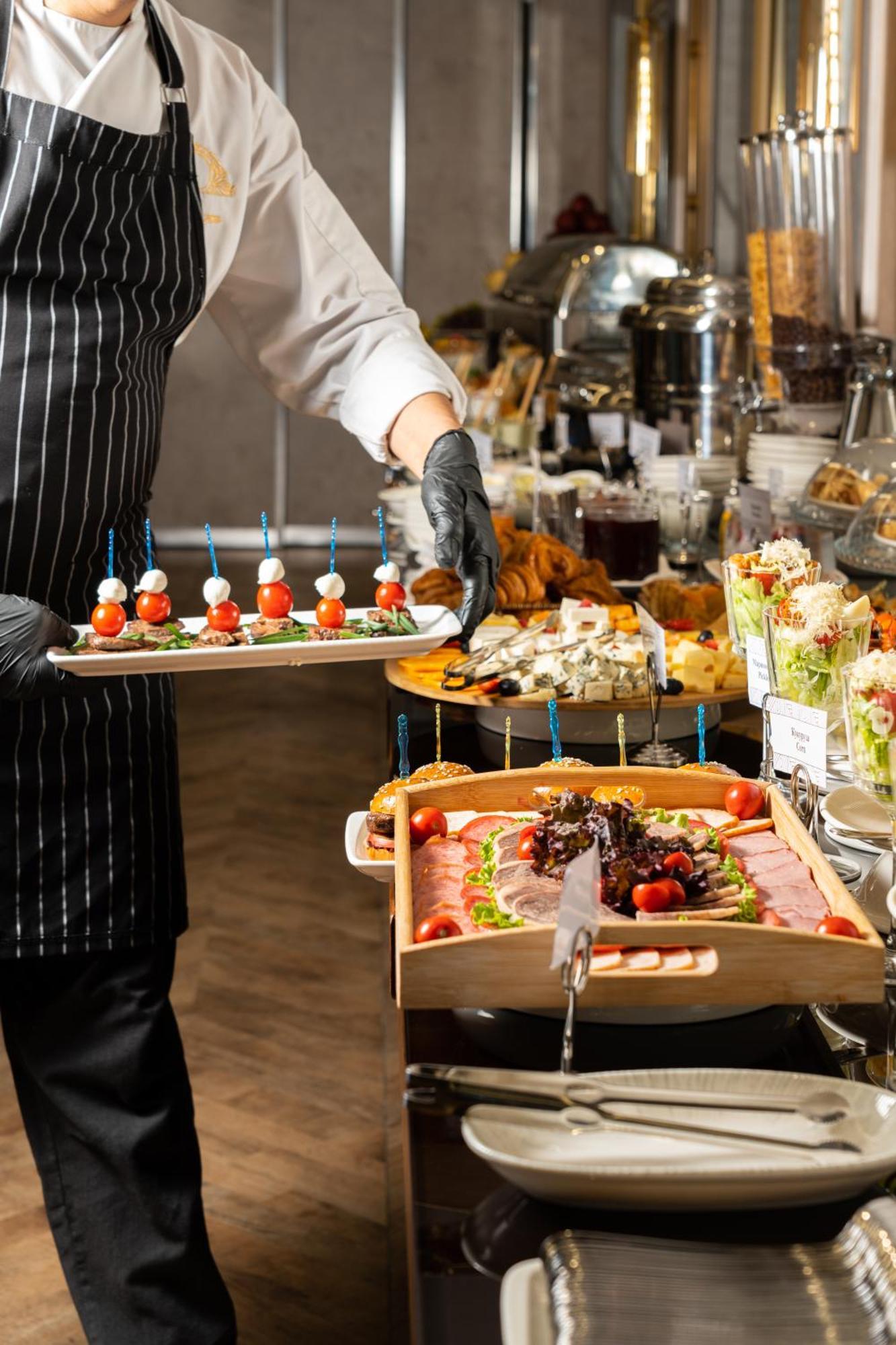 Europe Hotel Tashkent Ngoại thất bức ảnh
